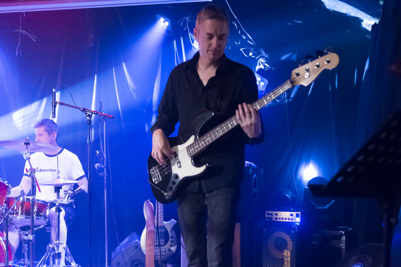 Jörg (Bass) im Aera
