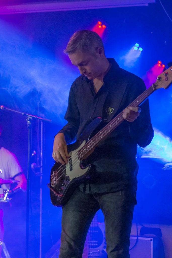 Jörg Linder am Bass