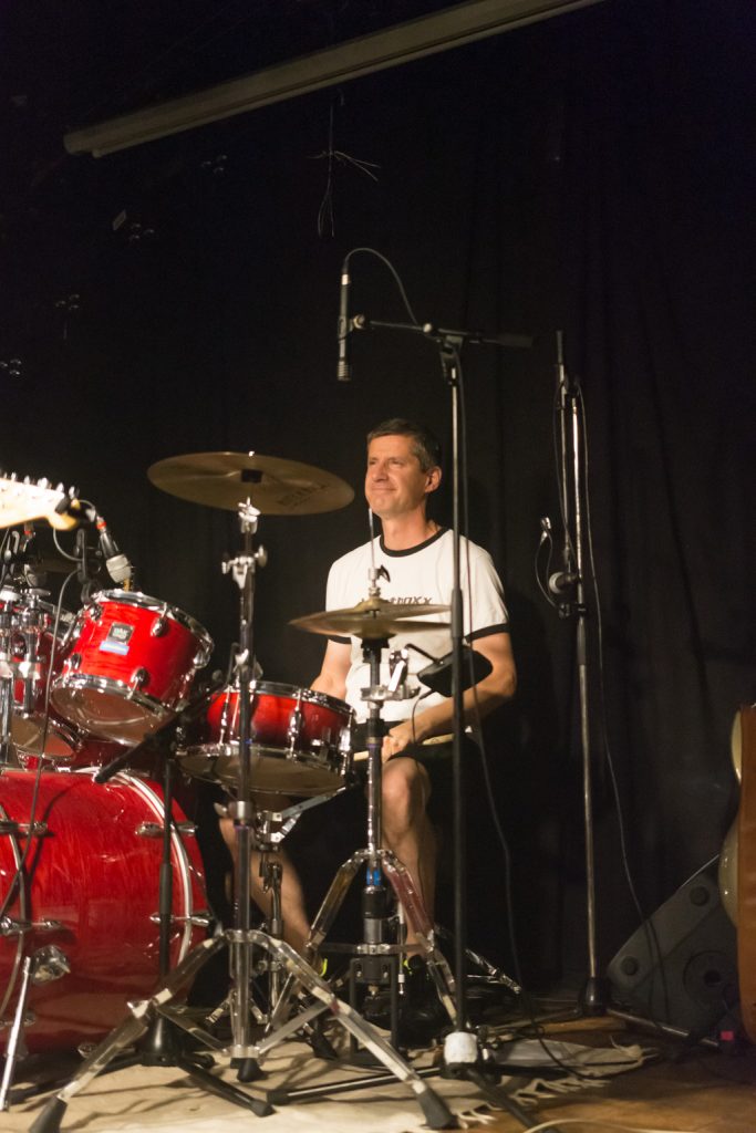 Thomas Kessler an den Drums